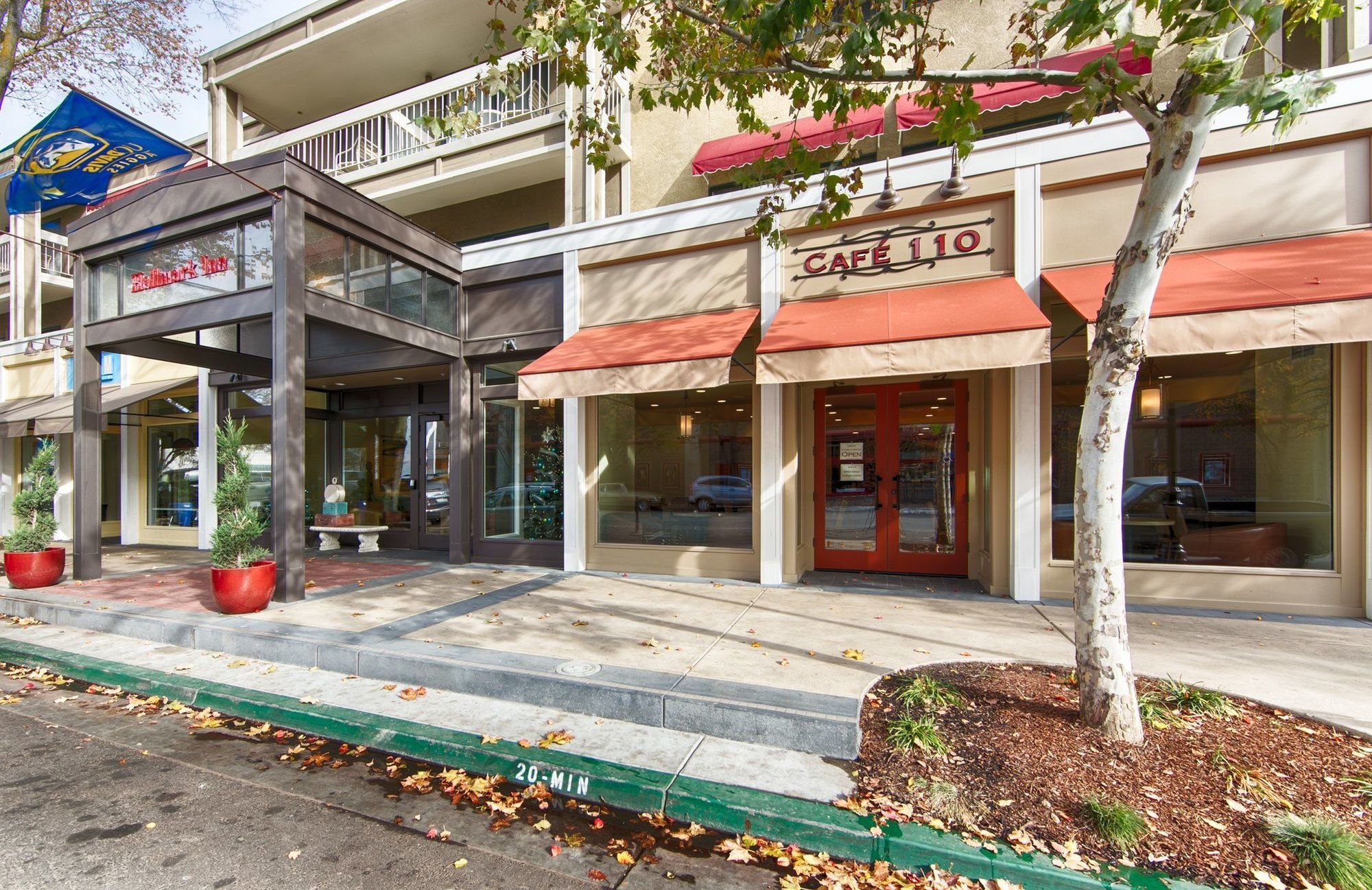 Hilton Garden Inn Davis Downtown מסעדה תמונה