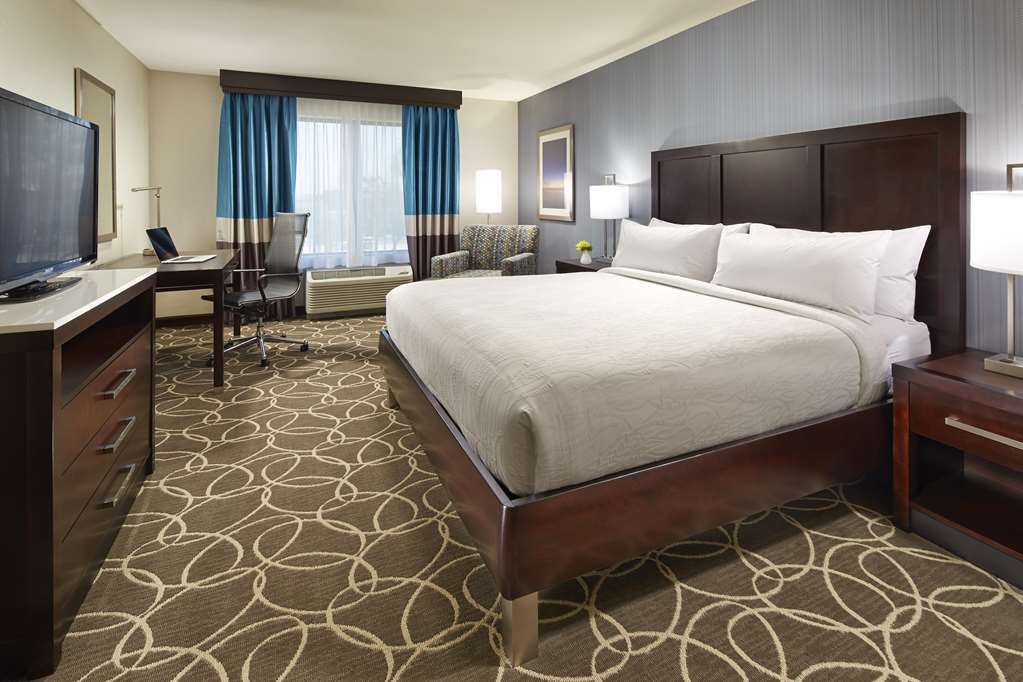 Hilton Garden Inn Davis Downtown חדר תמונה